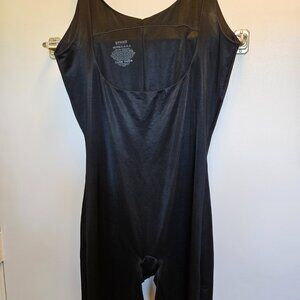 2 SPANX Shapewear Body Suits Size 1X
